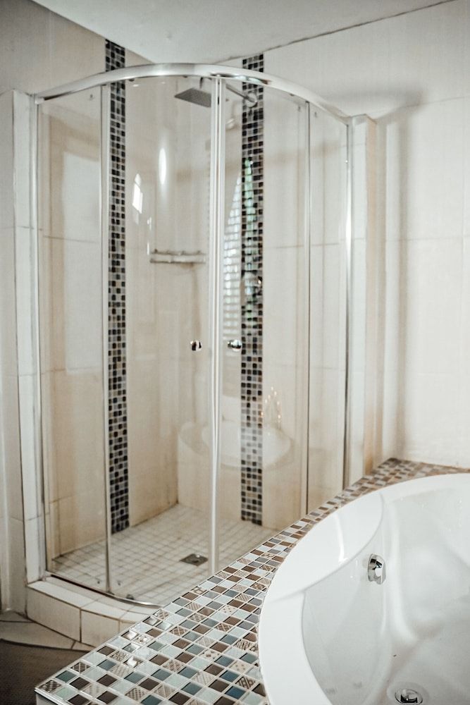 The Garden Venue Hotel Deluxe Room 15