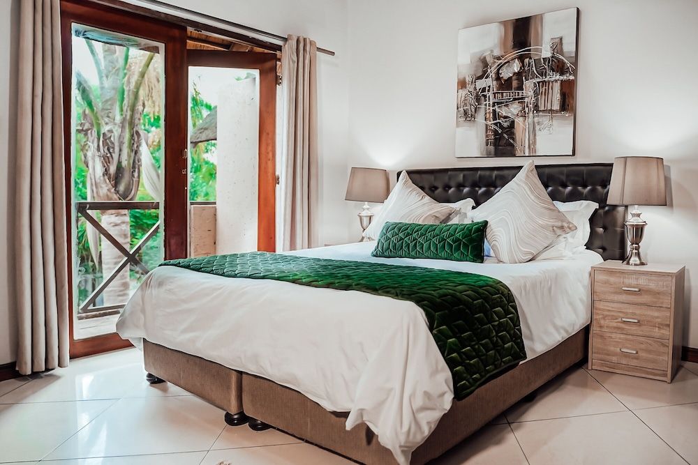 The Garden Venue Hotel Deluxe Room