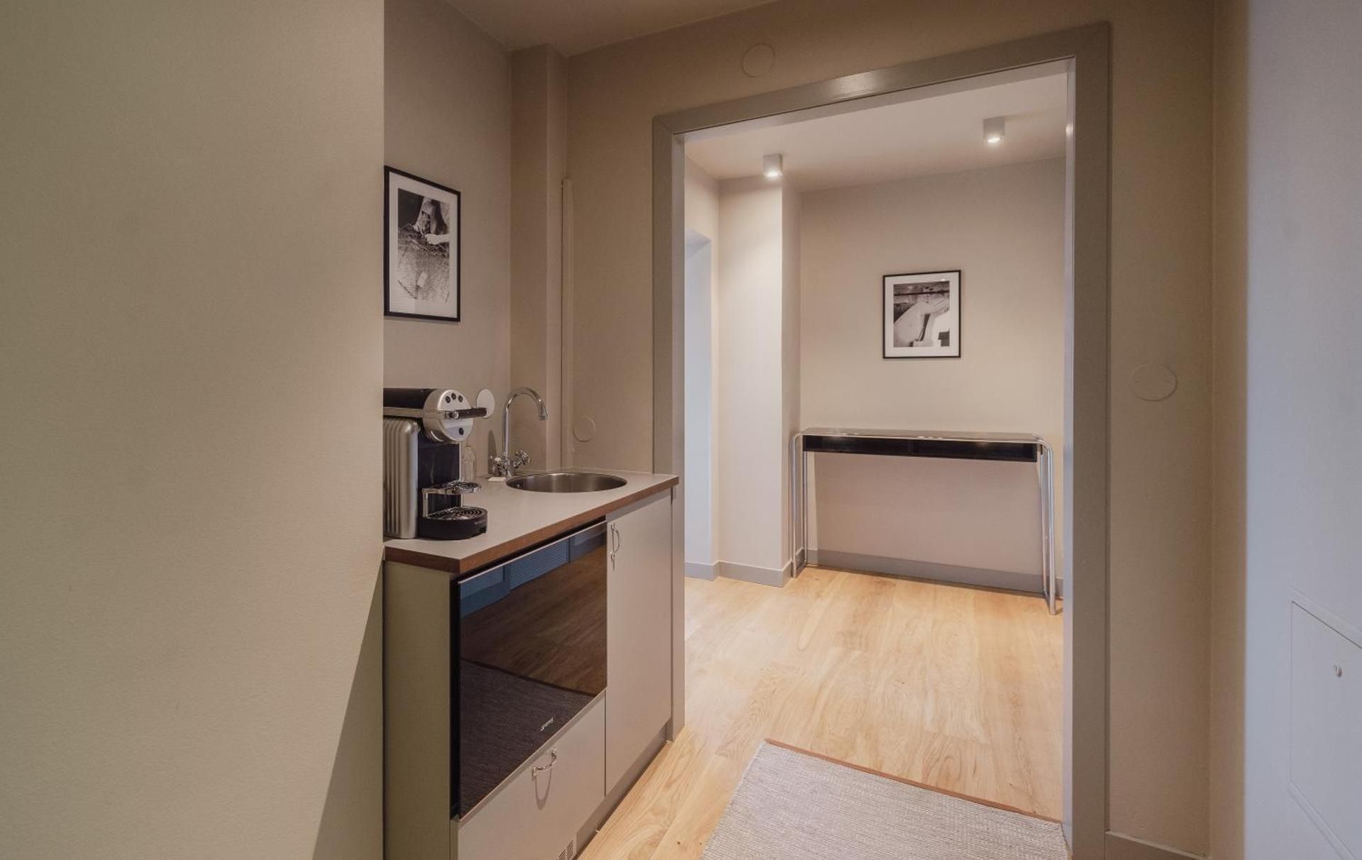 undefined TwentySix 10