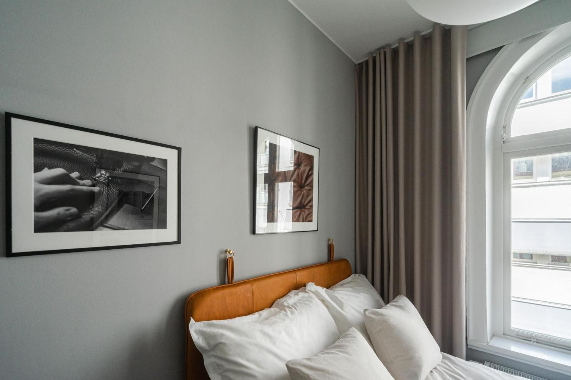 undefined TwentySix 7