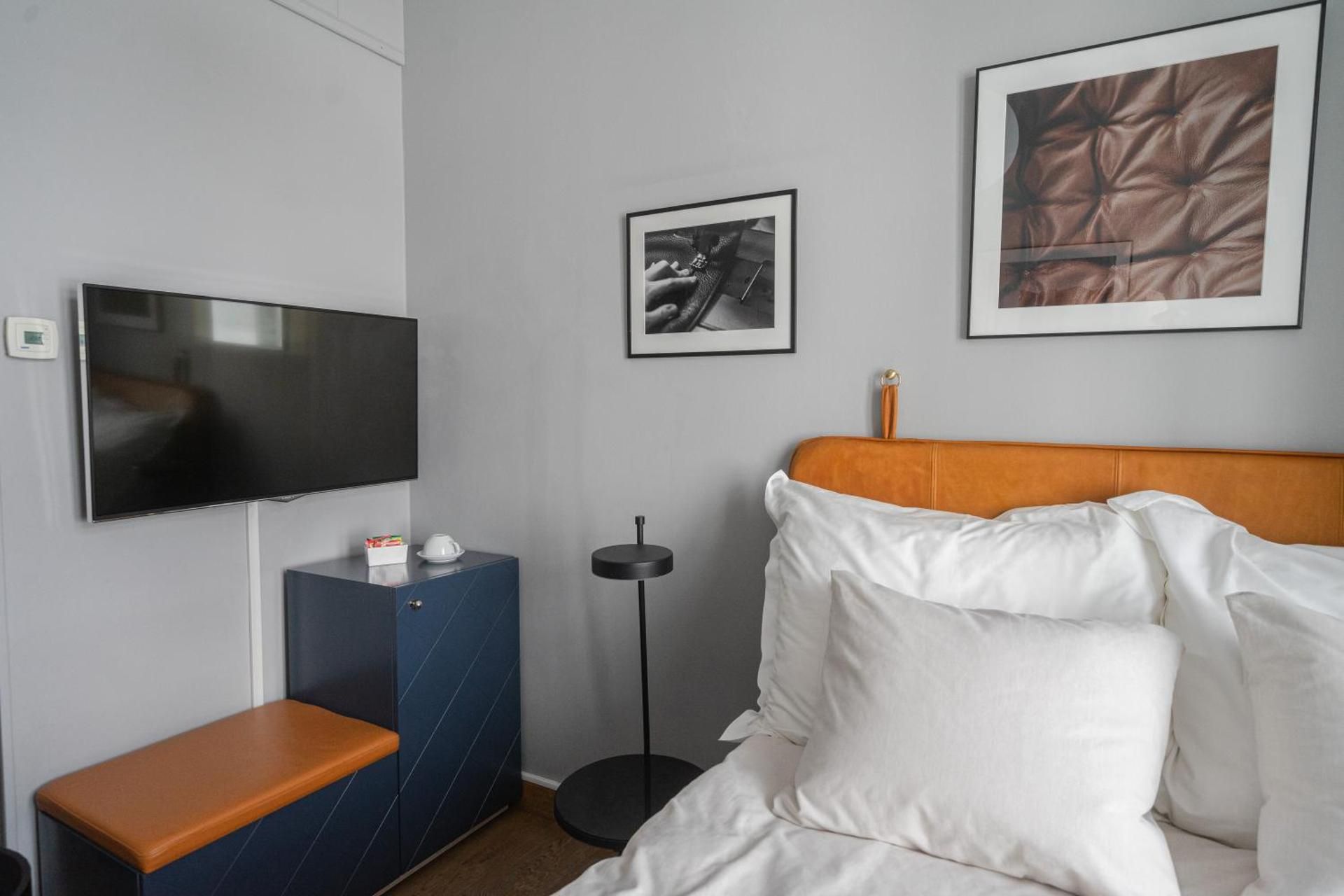 undefined TwentySix 6