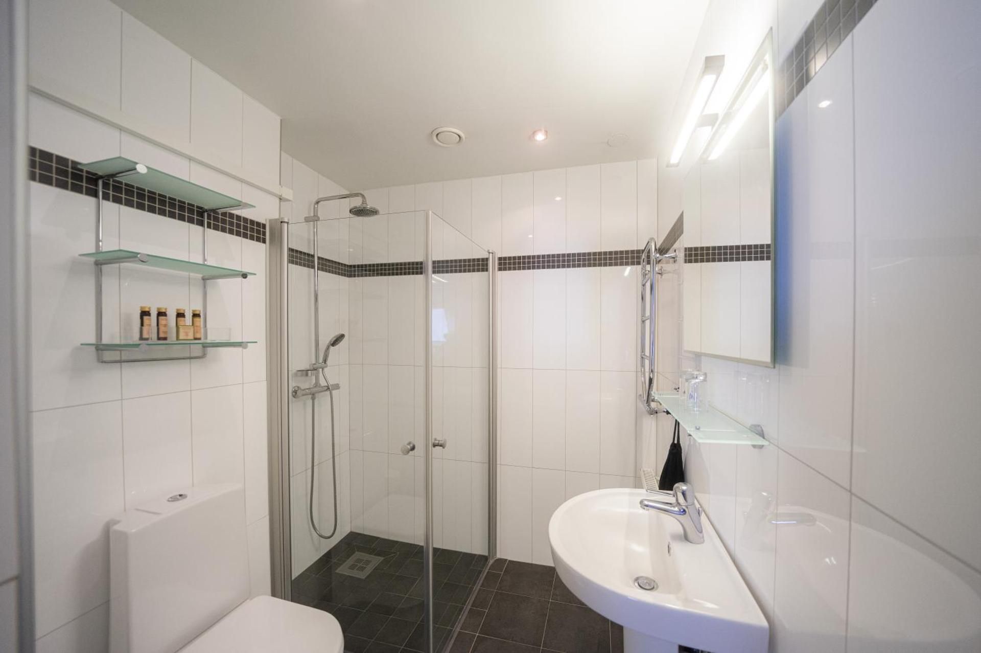 undefined TwentySix 8