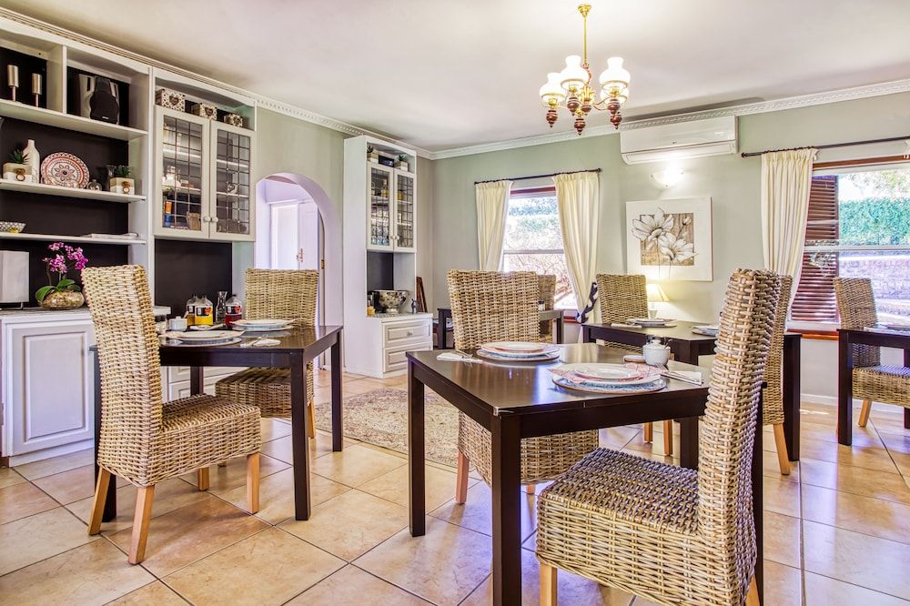 undefined Highlands Lodge Guest House 3