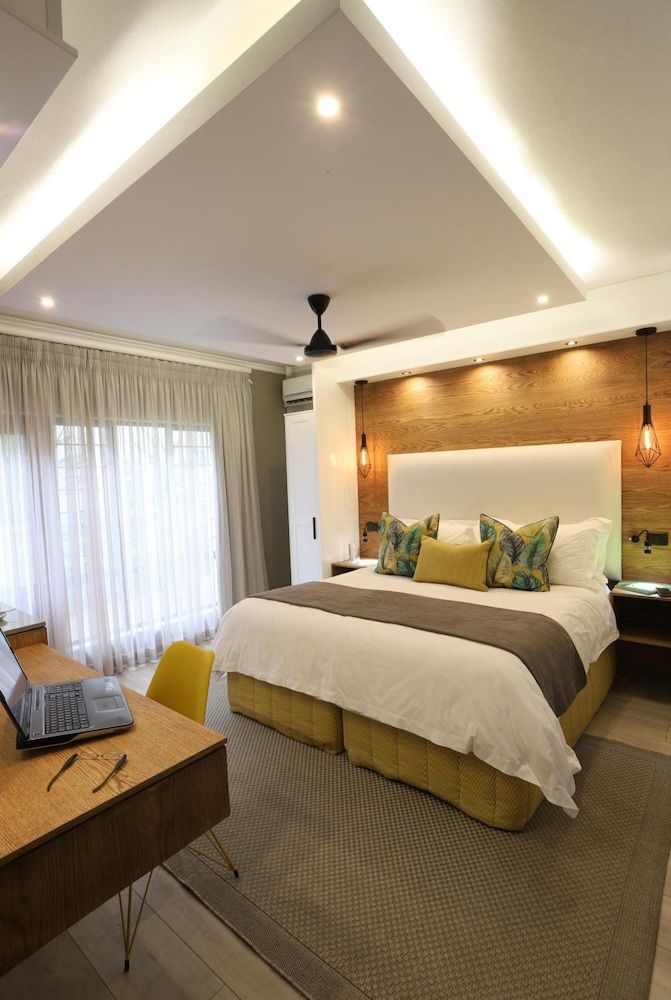 Suite 3