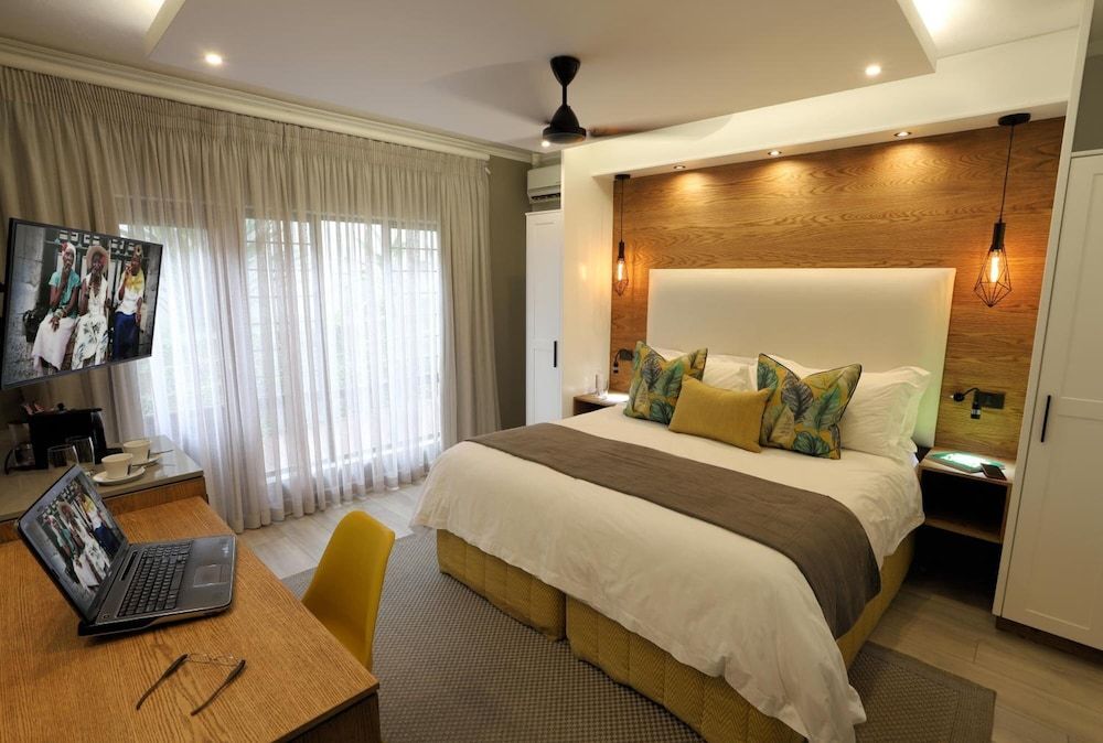Suite 3