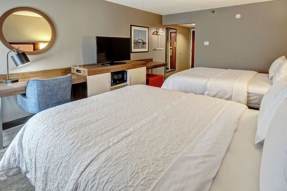 2 Double Beds, Mobility Accessible