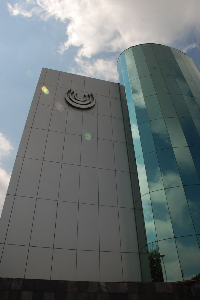 undefined Southern Sun O.R. Tambo International Airport 8