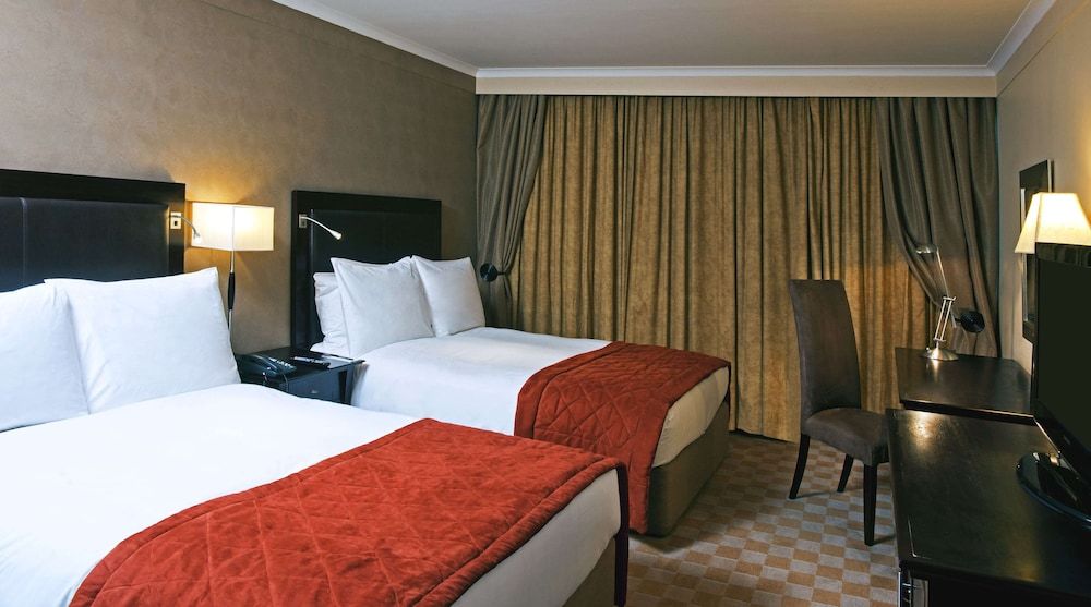 Southern Sun O.R Tambo Superior Twin Room