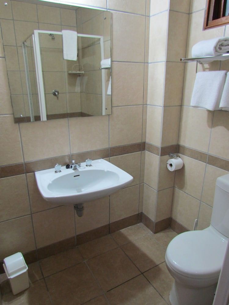 Hoedjiesbaai Hotel Standard Twin Room 4