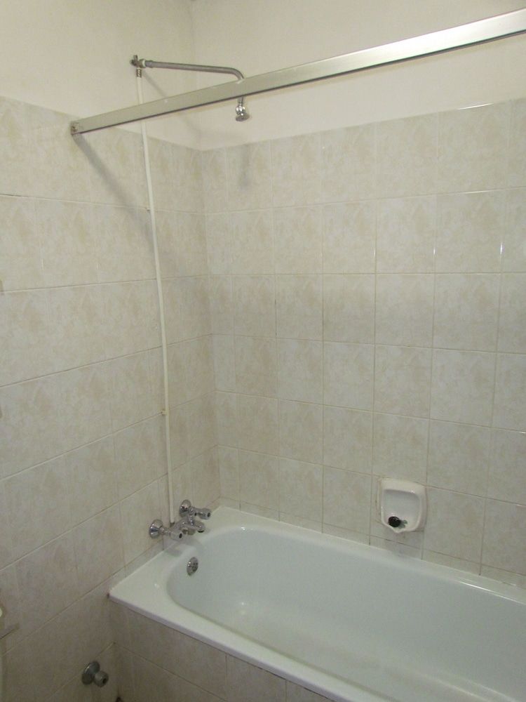 Hoedjiesbaai Hotel Twin Room 5