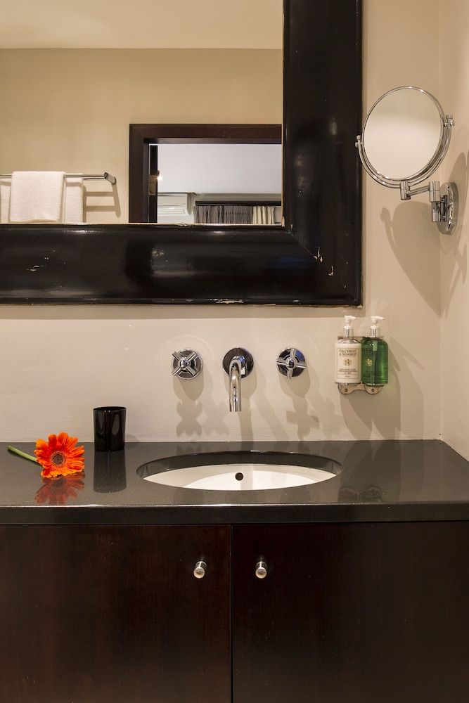 O on Kloof Boutique Hotel & Spa Standard Double Room 3