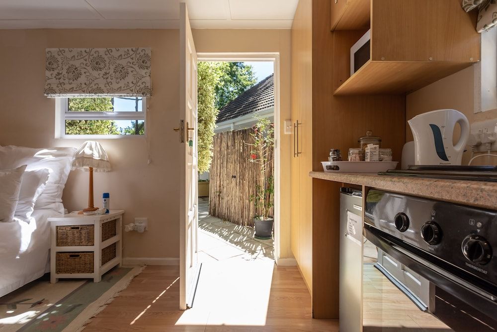 Little House Cottage 3