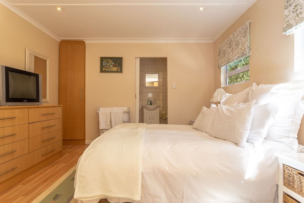 undefined Little House 9