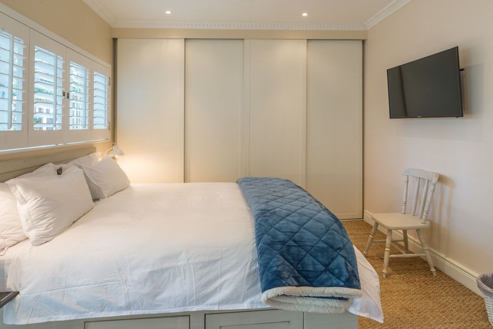 undefined Little House 7