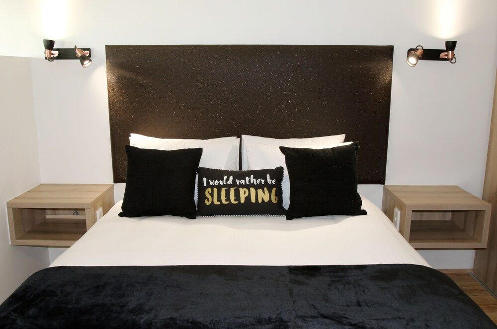 undefined 205 New Cumberland 5