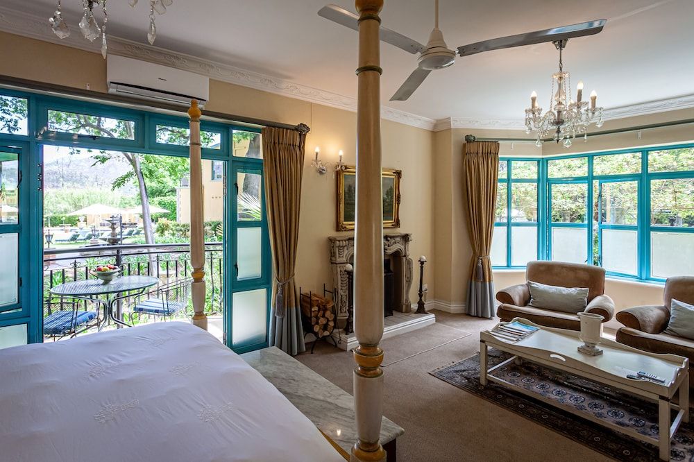 Franschhoek Country House and Villas Luxury Room 2