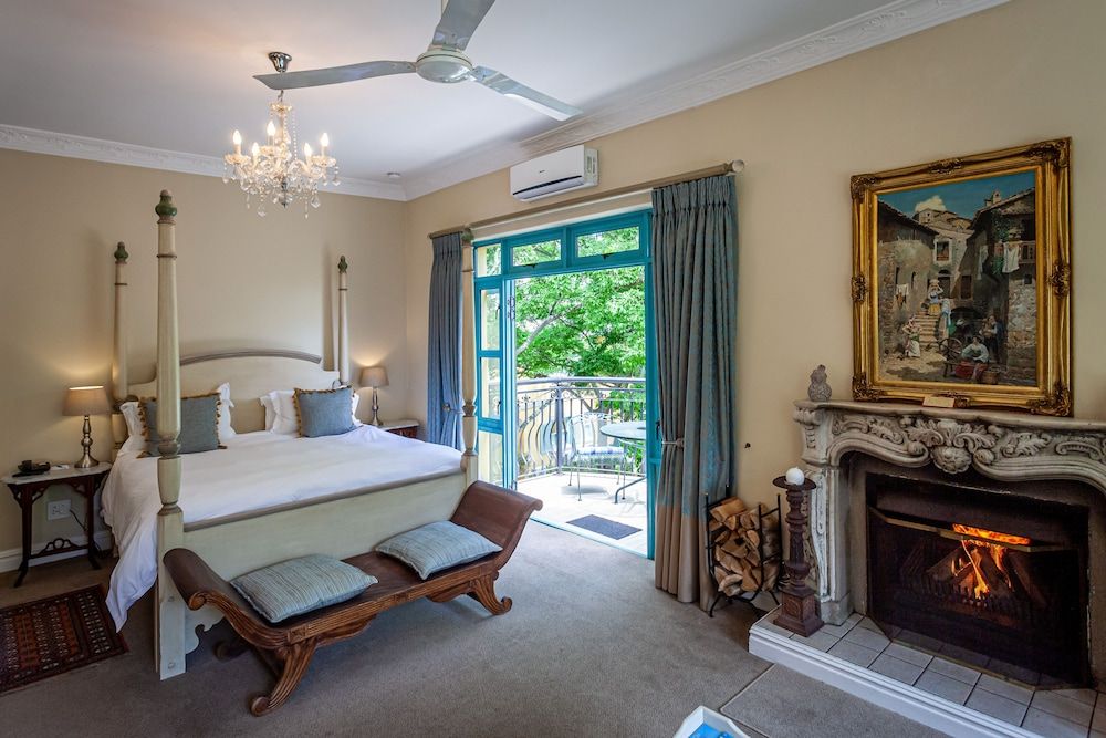 Franschhoek Country House and Villas Luxury Room