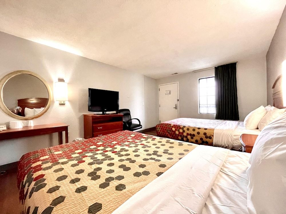 Deluxe Room, 2 Double Beds, Non Smoking
