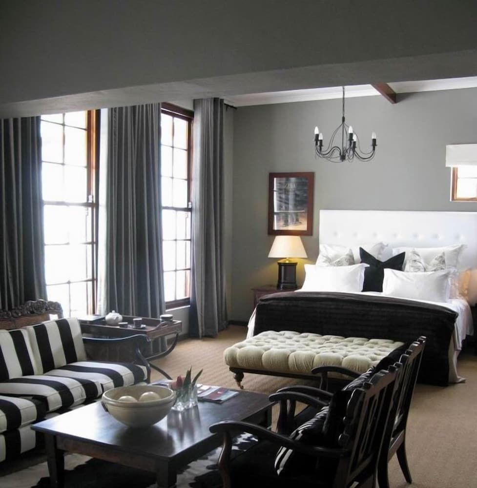 Lairds Lodge Luxury Double Room 2