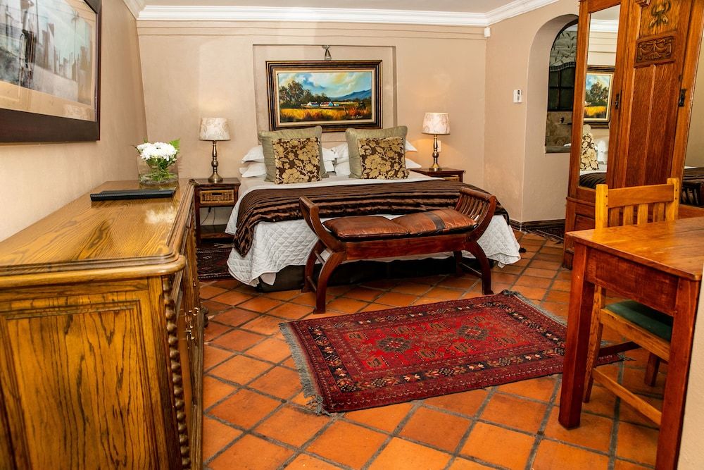 Terra Casa Luxury Suite (Gauguin Suite) 2