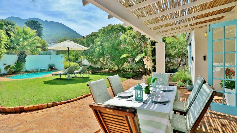 undefined Hout Bay Beach Cottage 6