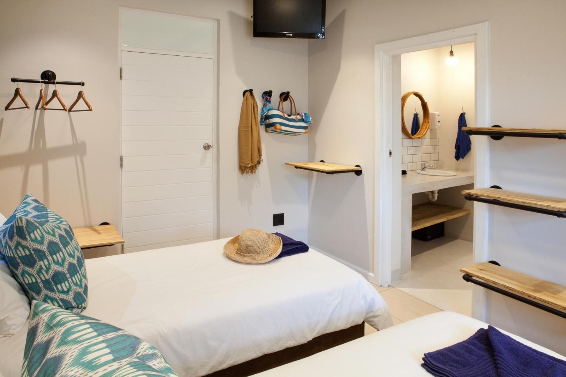 King or Twin Room with En-suite