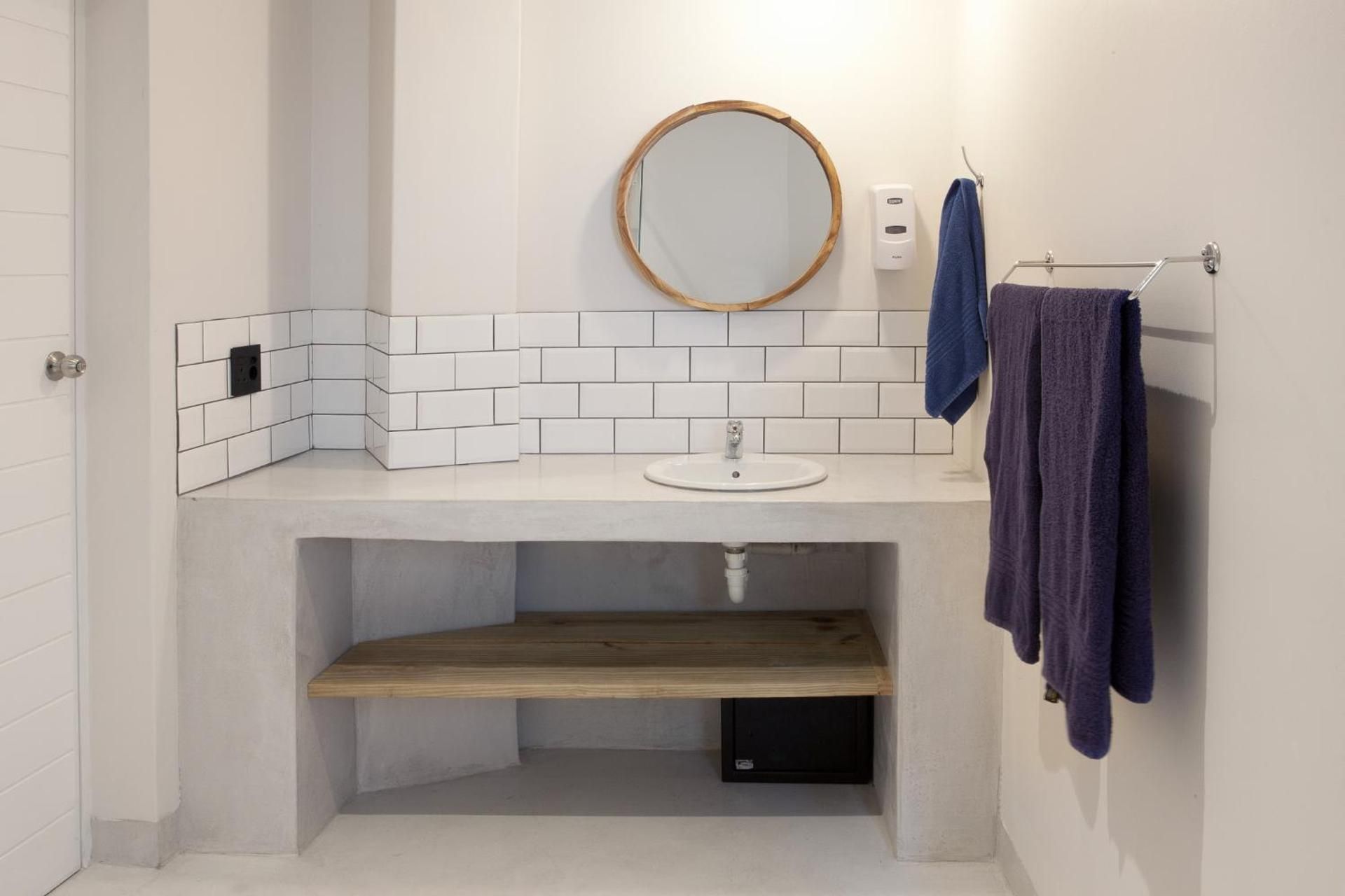 King or Twin Room with En-suite