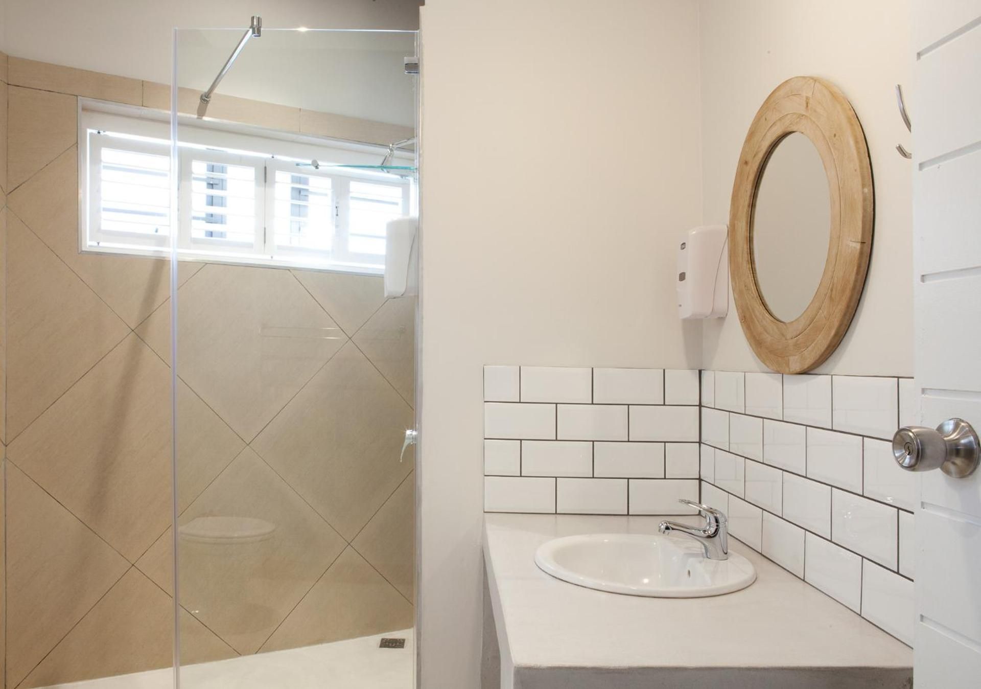 Plett Beachfront Accommodation Family Room 2