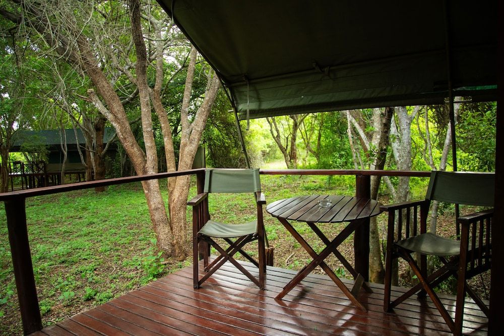 Falaza Game Lodge Luxury tented Accommodation twin 12