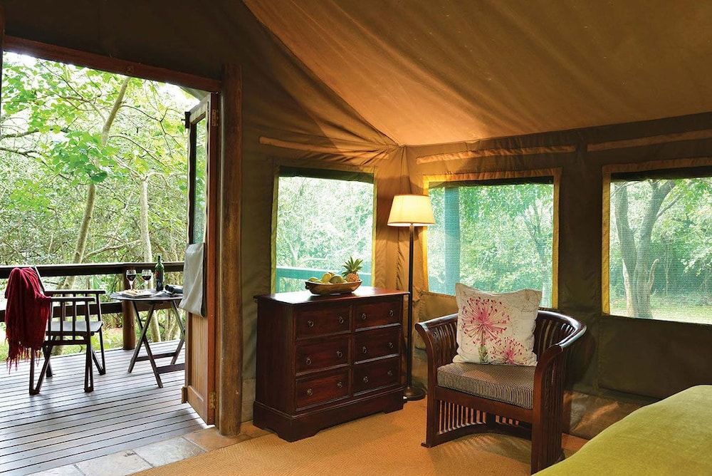 Falaza Game Lodge Luxury tented Accommodation twin 4