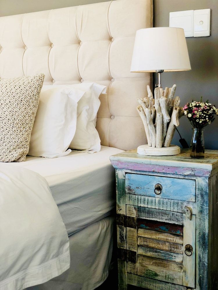 5 Options Classic Room 2