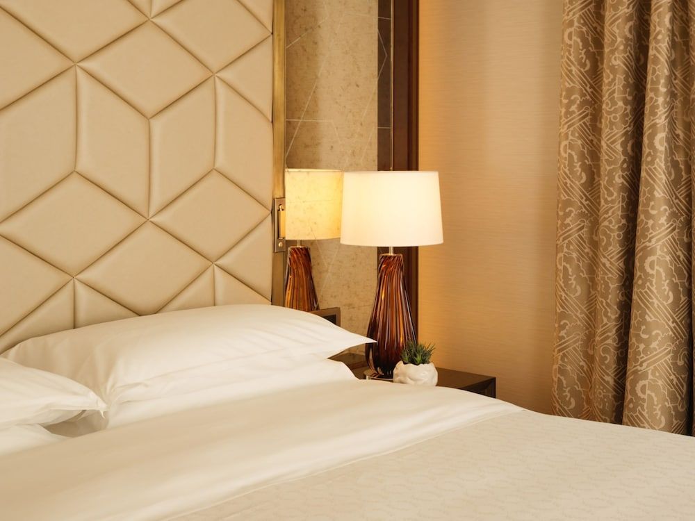 Sheraton Grand Warsaw Classic Room, 2 Twin Beds, Non Smoking