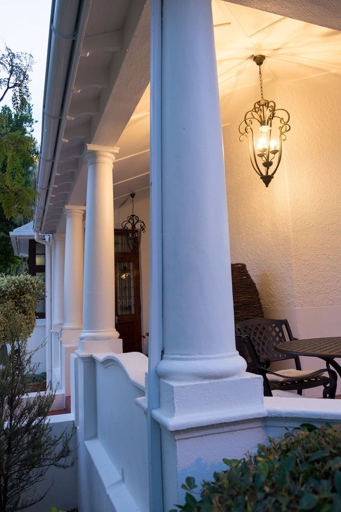 Exclusive Apartment, 2 Bedrooms, Terrace, Garden View