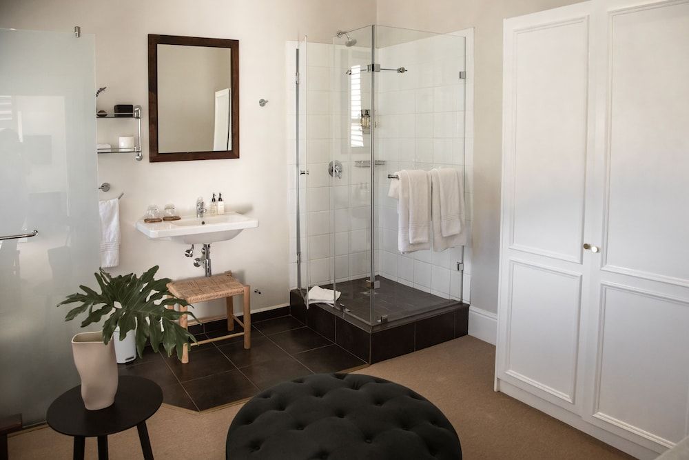 undefined Noah House 9