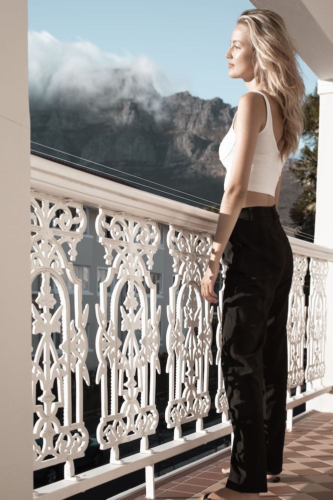 undefined Noah House 6