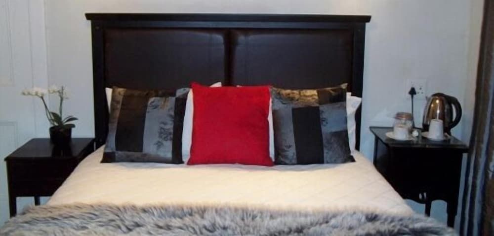 undefined Nomndeni de la Changuion 7