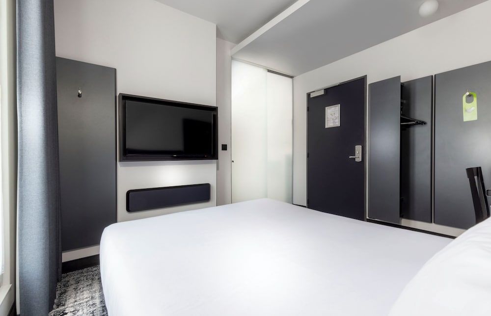 Comfort, One Double Bed