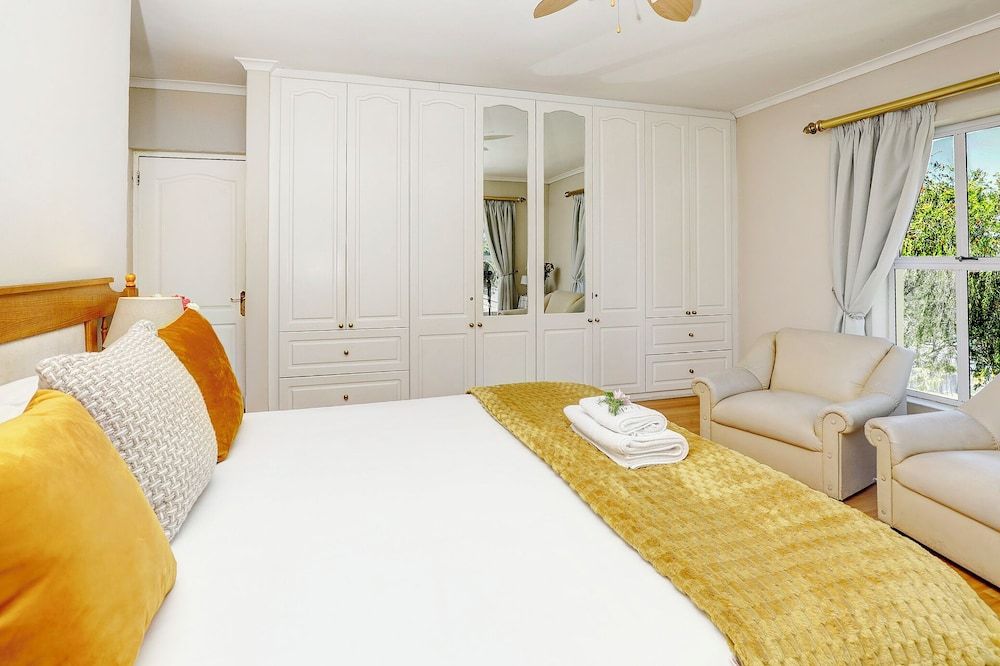 undefined Bell Rosen Guesthouse 9