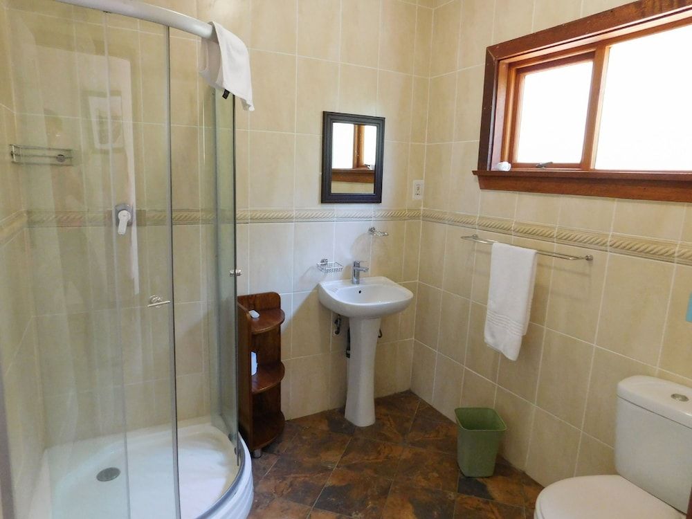 Sugar Beach Resort Queen Unit 6