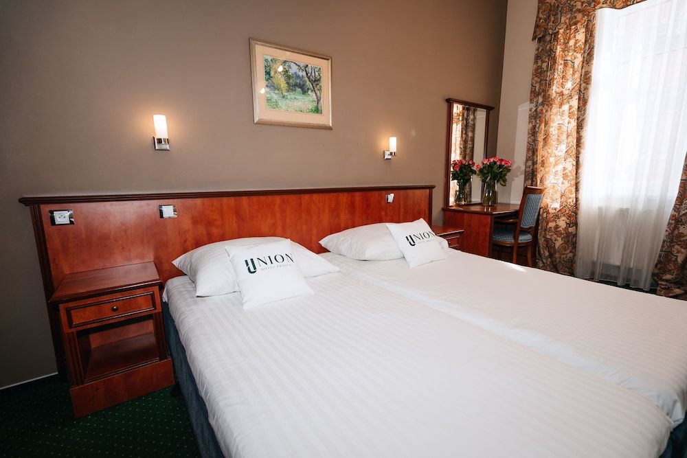 Hotel Union Standard Double or Twin Room 6