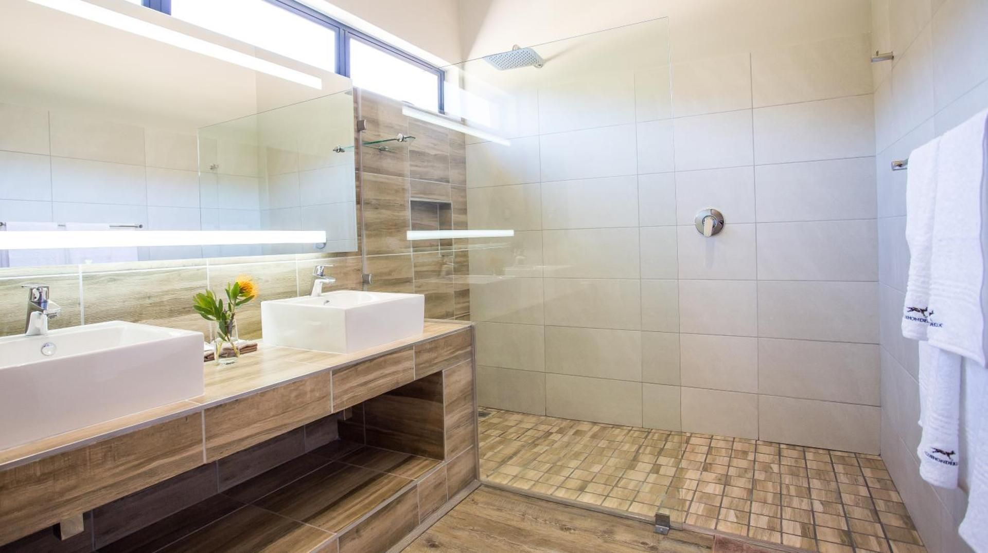 Wildehondekloof Deluxe Double or Twin Room with River View 2