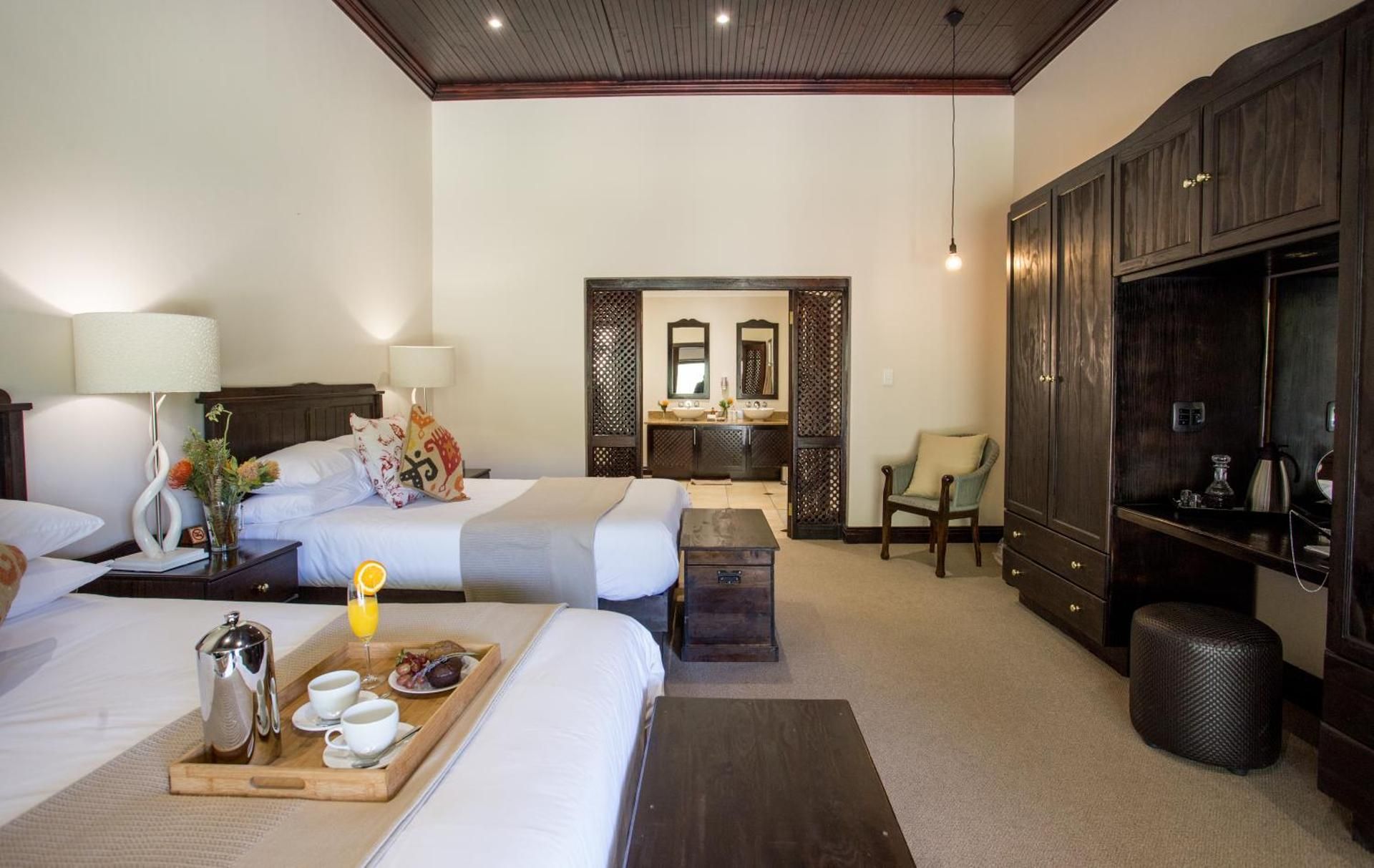 Wildehondekloof Deluxe Double or Twin Room with Mountain View 2