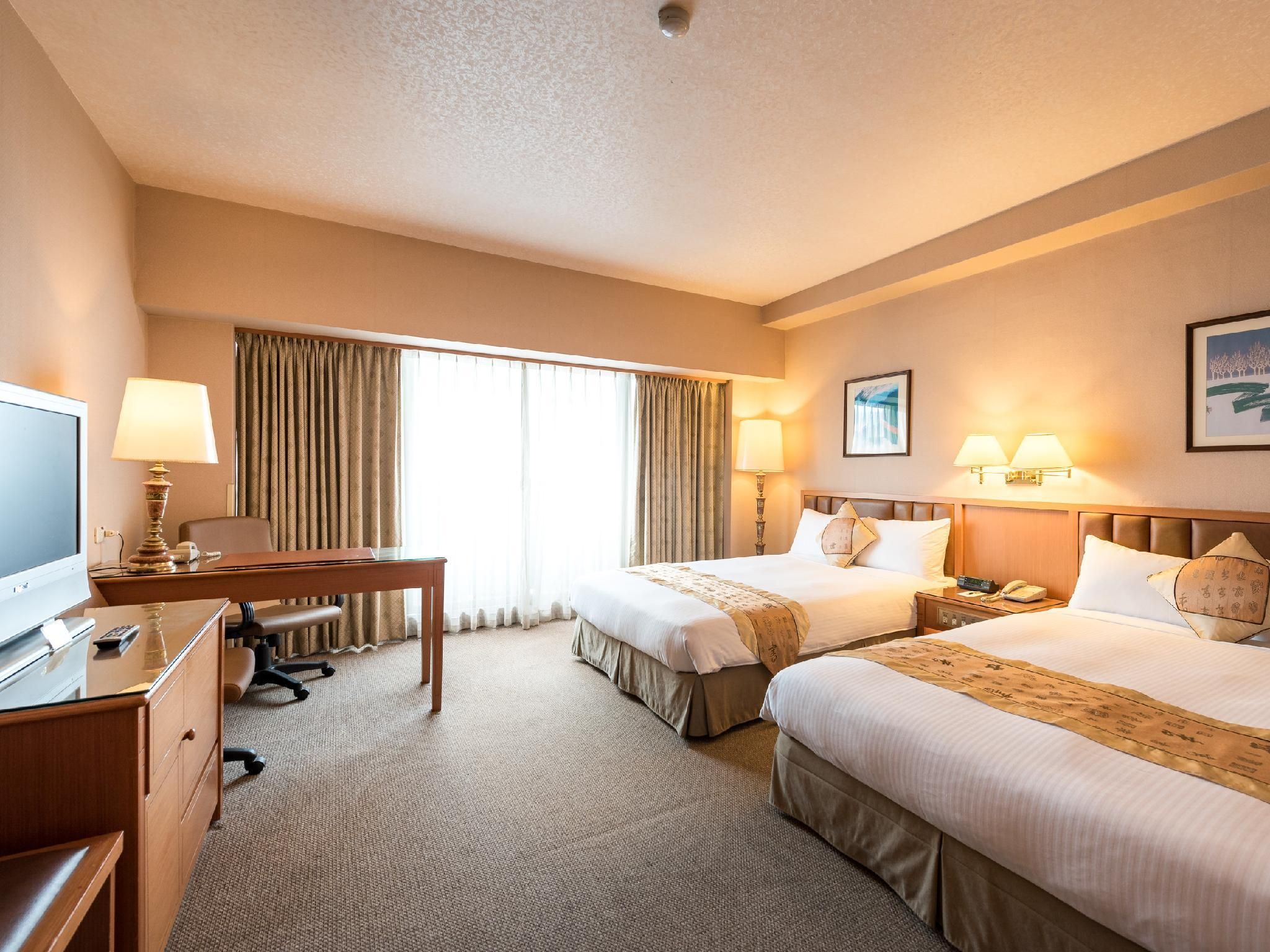 undefined First Hotel 6