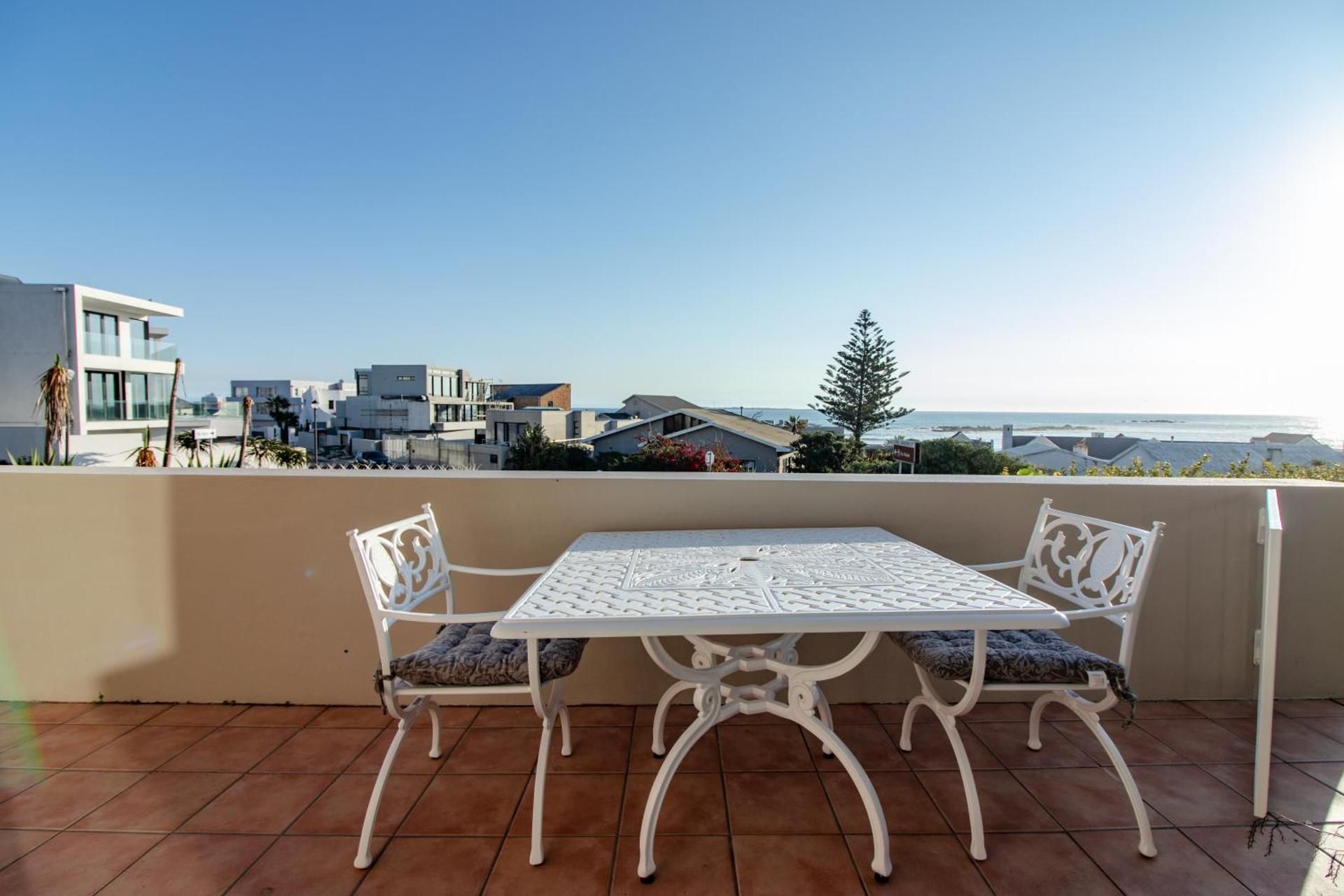 Deluxe Double Room with Sea View - Lower Level