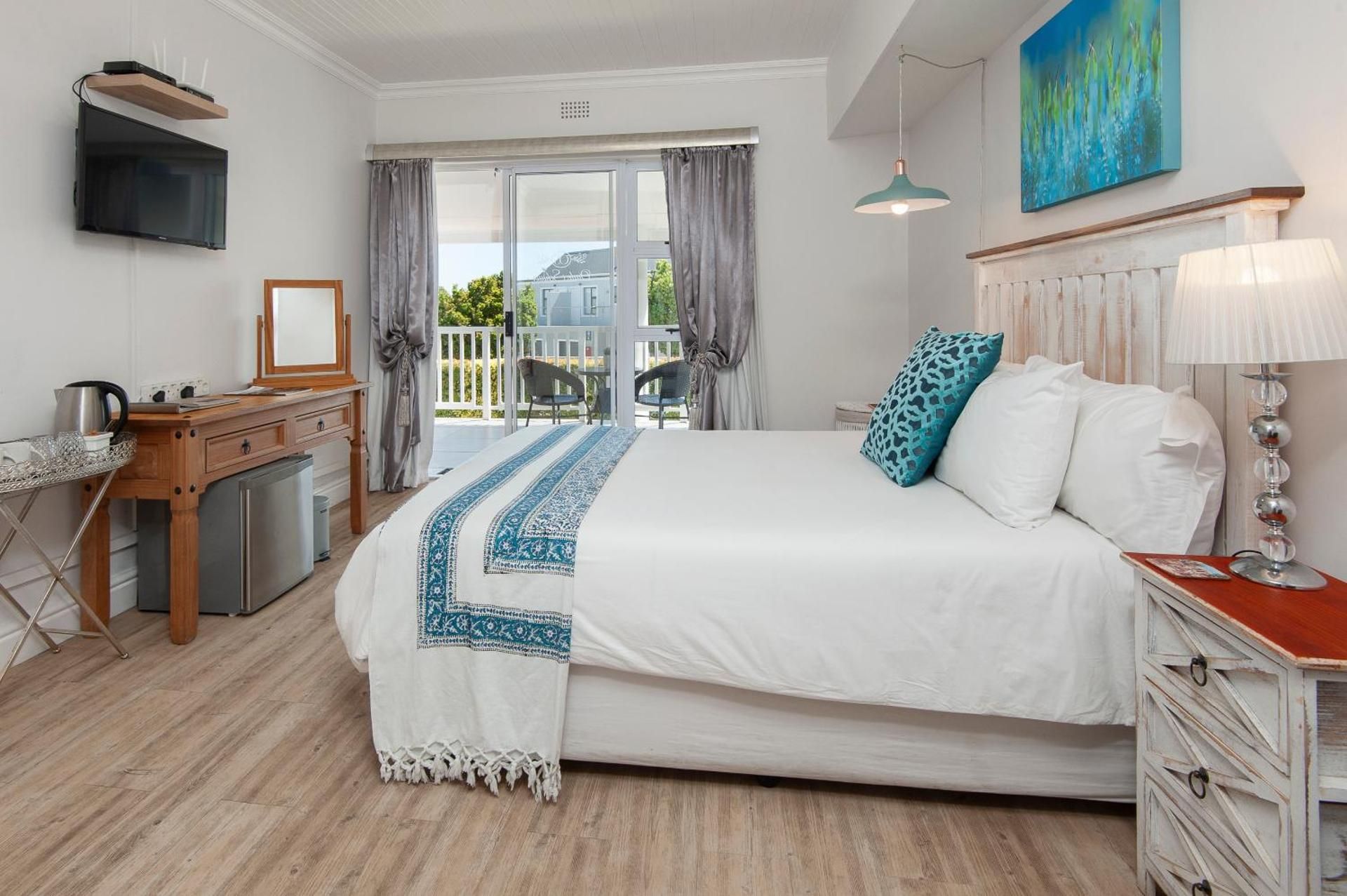 Oude Schuur Boutique Suite with Mountain View 4