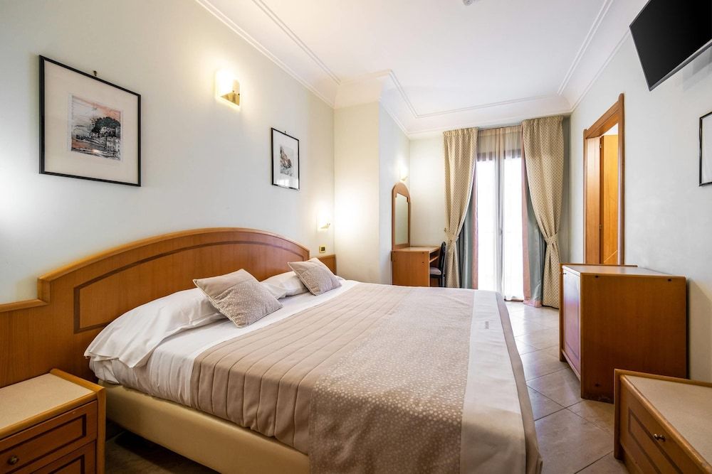 undefined Gardenia Sorrento Coast, Ascend Hotel Collection 5
