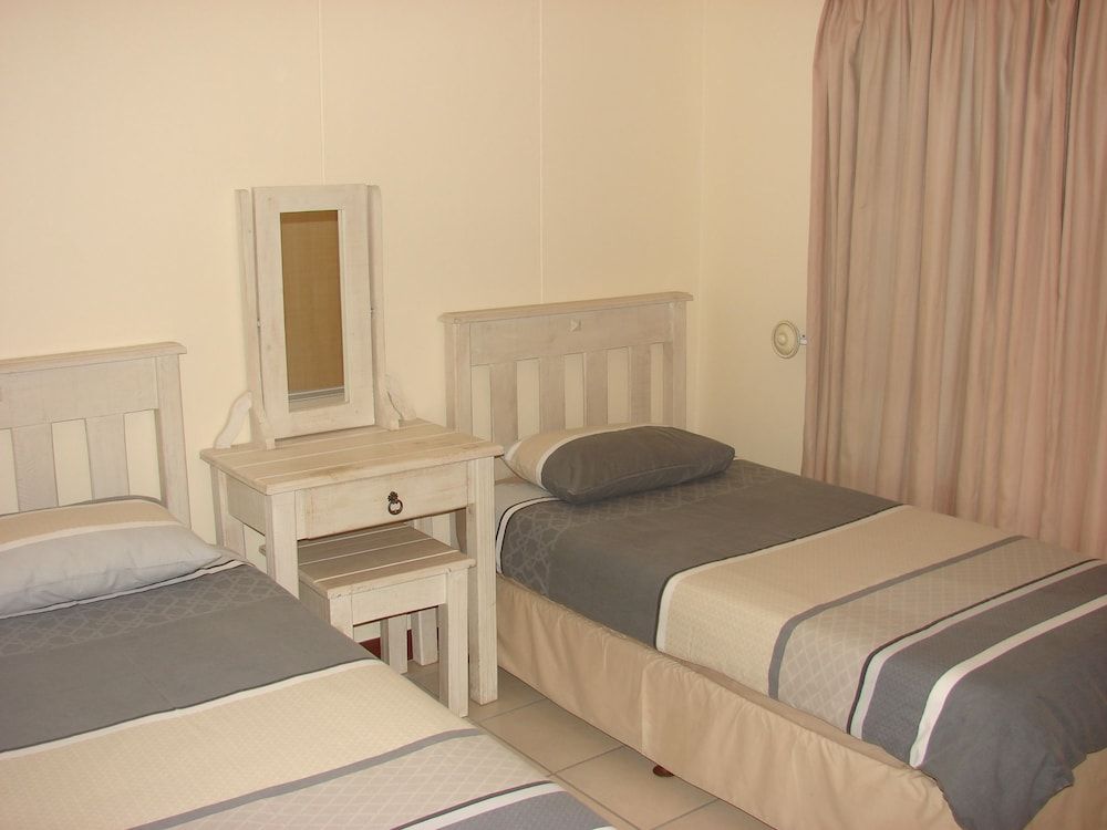 Family Apartment, 2 Bedrooms (Kingklip Apartment)