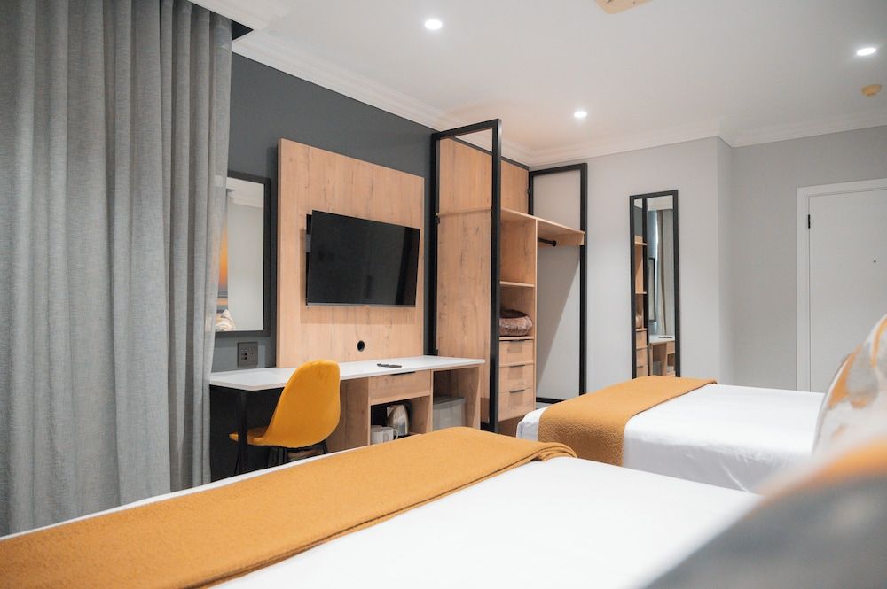 Pavilion Hotel Durban Family Room 2