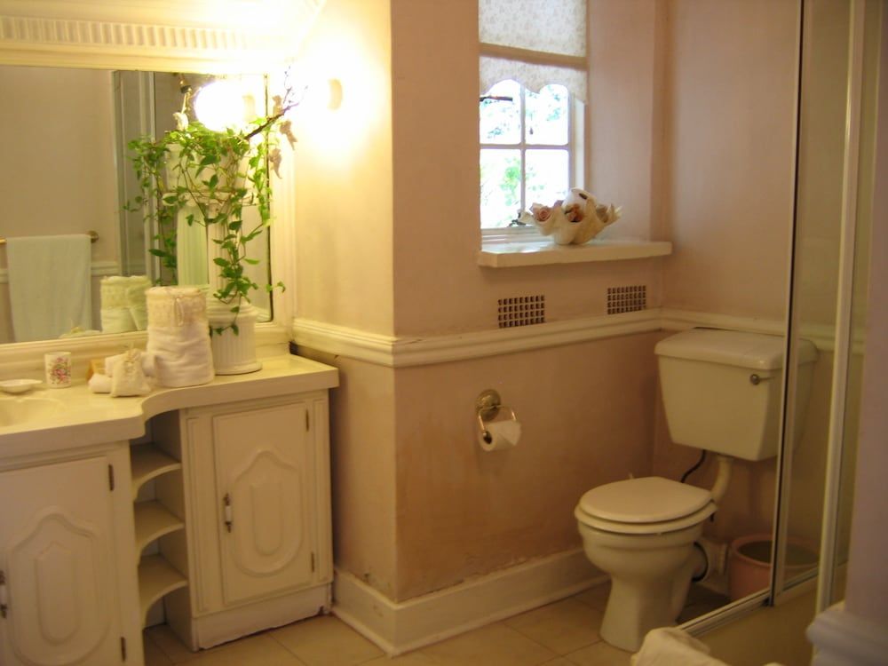 Villa Victoria Executive Guest House Elizabeth Room 2