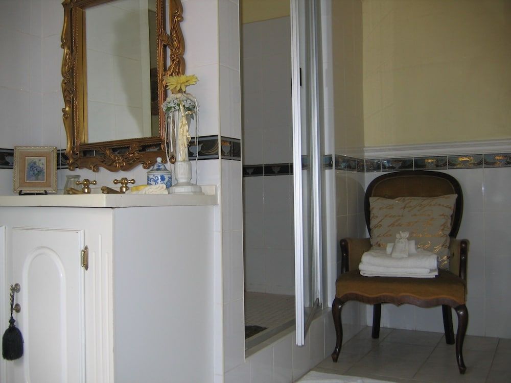 Villa Victoria Executive Guest House Catherine Room 2